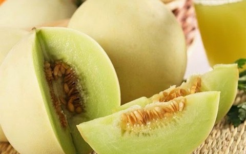 Dưa lê mát, bổ, chữa nhiều bệnh nhưng lưu ý những "đại kỵ" khi ăn