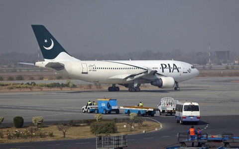 Bê bối bằng giả làm tổn hại uy tín của hàng không Pakistan