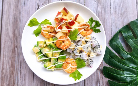 Giảm cả 2kg và 3cm vòng eo chỉ trong 10 ngày với món salad trái cây tuyệt đỉnh cho bữa trưa
