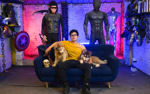Gặp gỡ "bàn tay vàng" trong làng thiết kế trang phục cosplay, sinh năm 98 nhưng thu nhập không dưới 50 triệu/tháng!