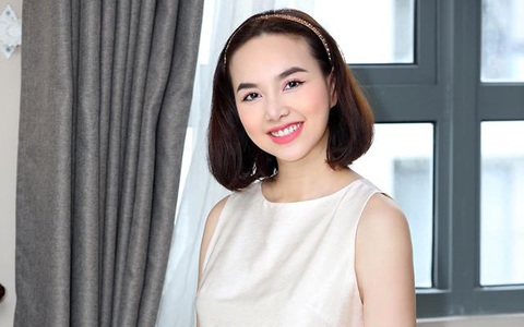 Đinh Ngọc Diệp chính thức xác nhận sắp lâm bồn, khoe bụng bầu to thấy rõ những ngày cuối thai kỳ