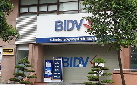 Bí thư Thành ủy Hà Nội biểu dương các chiến sĩ phá vụ án cướp ngân hàng BIDV