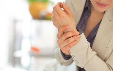 Bất kể nam hay nữ, già hay trẻ nếu xuất hiện những triệu chứng này trên cơ thể là tiền thân của ung thư