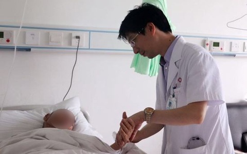 Người đàn ông khỏe mạnh bỗng đột tử sau 15 ngày bị đau răng, nguyên nhân sẽ khiến nhiều người giật mình xem lại bản thân