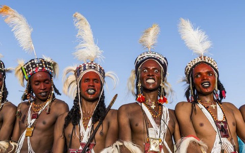 Fulani - Bộ lạc Châu Phi tôn thờ cái đẹp và tự coi mình là những người đẹp nhất quả đất