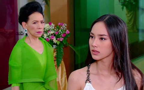 Bất ngờ gặp mẹ người yêu trên phố, chưa kịp chào, tôi đã bị bác ấy tát cho một cái nổ đom đóm mắt