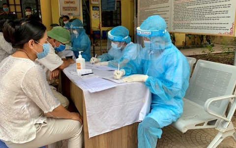 Bệnh nhân 714 từng test nhanh âm tính, Giám đốc Sở Y tế Hà Nội nói gì?