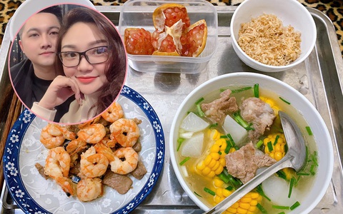 "Người chồng của năm" tự tay vào bếp nấu cơm cữ cho vợ, ngày 3 bữa "ngon lành cành đào" khiến chị em tha hồ ghen tỵ