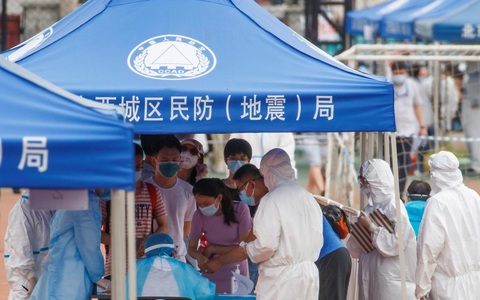 Trung Quốc phát hiện virus SARS-CoV-2 trên bao bì linh kiện ô tô