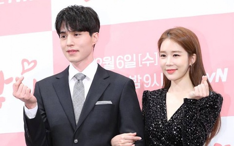Rò rỉ tin Lee Dong Wook và Yoo In Na tái hợp trong Bạn trai tôi là hồ ly
