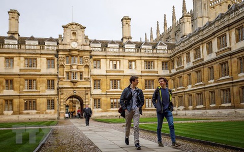 Nghe cách sinh viên Đại học Oxford gian lận mà nổi cả da gà, người thông minh đến trò dối lừa cũng đẳng cấp!