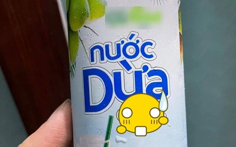 Đang uống nước dừa, thanh niên bỗng "xoắn cả não" chỉ vì 1 dòng chữ nhà sản xuất ghi trên vỏ lon