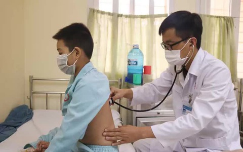 Cảnh báo nhiều trẻ nhập viện do viêm não