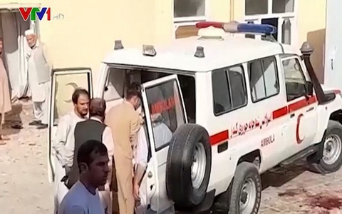 Đánh bom thánh đường Hồi giáo Afghanistan, 50 người thiệt mạng