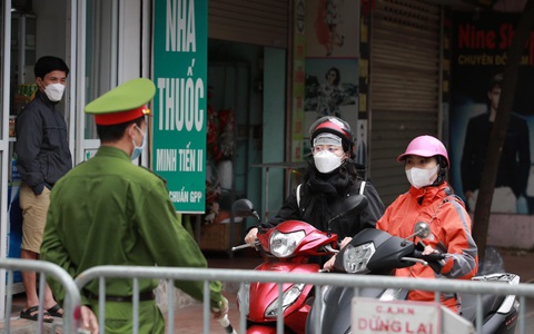 Hà Nội: Căng thẳng ổ dịch hàng chục F0, phường Phú Đô thành "vùng cam", phong tỏa chặt 6 điểm tại 3 tổ dân phố