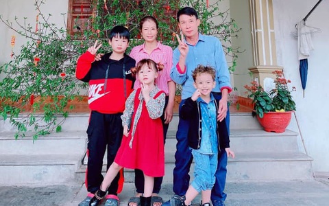 Người chồng U50 làm thơ mừng sinh nhật vợ dù sót lỗi vẫn "đốn tim" cộng đồng mạng