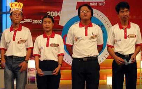 Á quân Olympia 17 năm trước cực kín tiếng: Giờ là Tiến sĩ, bác sĩ, vợ đẹp con xinh