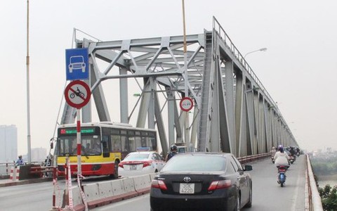 Cấm toàn bộ xe qua cầu Chương Dương trong đêm 30/12