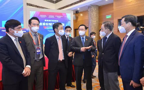 Đề xuất gói phục hồi kinh tế 844.000 tỉ đồng