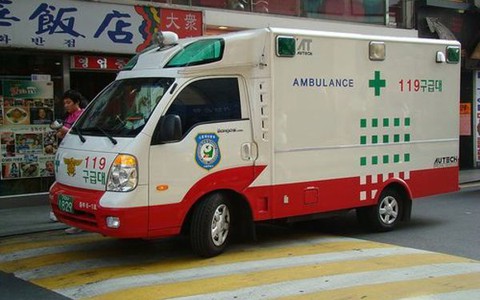 Cố tình va chạm với xe cứu thương để ăn vạ, tài xế taxi đi tù 20 tháng