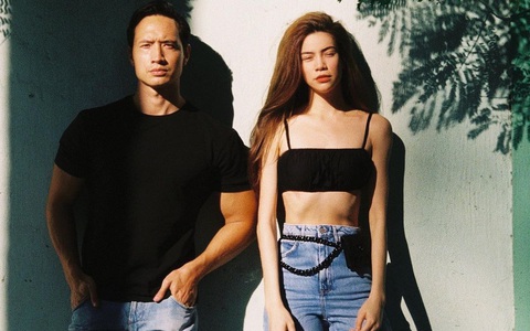 Nam nhân khoe múi là xưa rồi, giờ là thời các chị em show cơ bụng căng đét với crop top đây này!