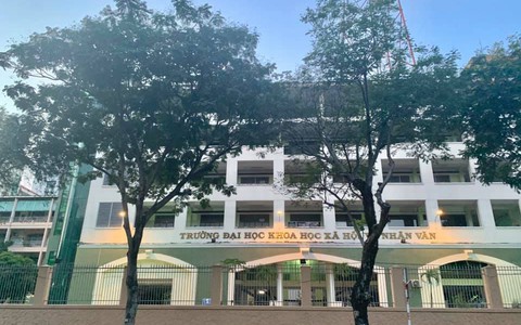 Phản đối trưởng khoa, 12 giảng viên Trường ĐH KHXH&NV nộp đơn nghỉ việc