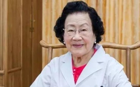 Bí quyết trường thọ của nữ lương y 100 tuổi: Gói gọn trong 5 điều, thực hiện tốt 1 điều cũng có thể kéo dài tuổi thọ