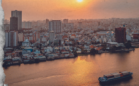 Chia tay rồi mới hiểu: Sài Gòn có thể đau lòng đến thế, khi nơi nào cũng là kỷ niệm với một người mình từng thương thiệt nhiều...