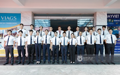 Khám phá trường dạy phi công học phí 1,8 tỷ: Toàn trai xinh gái đẹp, học và thi gấp 3 lần ngành khác nhưng lương bằng 14 lần nhân viên văn phòng