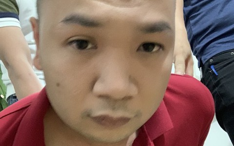 Dụ hàng chục cô gái trẻ xinh đẹp vào nhà nghỉ quan hệ, lén quay clip "nóng" tống tiền