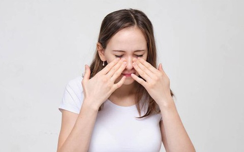Mũi là “đèn tín hiệu” của phổi, ở mũi xuất hiện 3 dấu hiệu này cảnh báo bệnh phổi