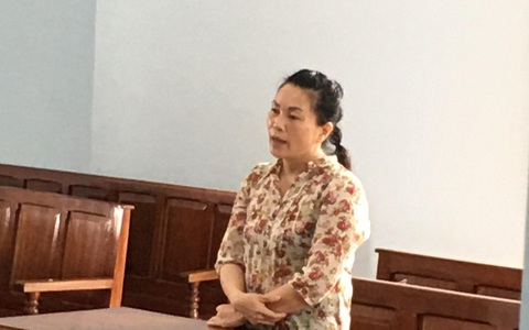 Vợ thuê người chém chồng thương tích 37% vì nghi có bồ nhí