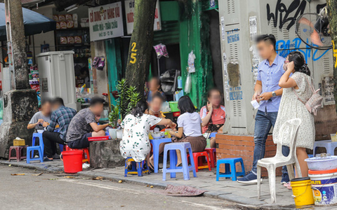 HỎA TỐC: Hà Nội yêu cầu tạm dừng quán ăn, uống đường phố, trà đá, cà phê vỉa hè