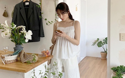 Các quý cô sành điệu đang "rần rần" diện đồ màu trắng, bạn còn chờ gì mà không bắt trend đi chơi hè