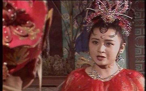 Nhện tinh của Tây du ký 1986: Từng là sinh viên trường Y danh giá, ngã rẽ cuộc đời khiến cô trở thành nhân vật máu mặt của showbiz