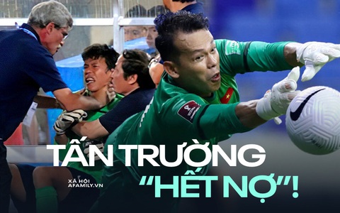 12 năm bức ảnh Calisto bóp cổ Tấn Trường: Thủ môn số 1 của ĐT Việt Nam được giải oan, chỉ một trận trả đủ cả vốn lẫn lời trước người Mã