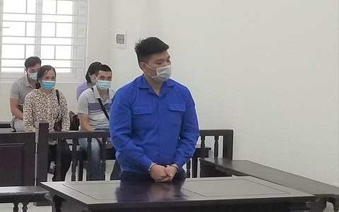 Phạt tù trung úy cảnh sát thử súng hơi làm chết người