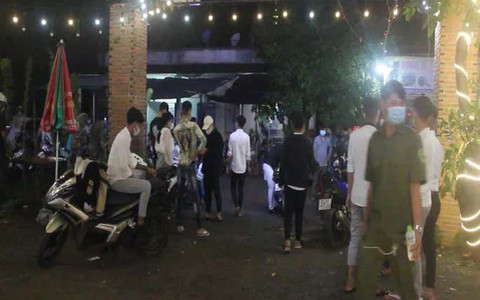 Bình Phước: 53 thanh thiếu niên tụ tập tổ chức sinh nhật bị phạt hơn 100 triệu đồng