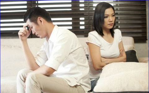Vợ quyết không chịu về nhà chồng ở cữ, nhưng sau khi nghe được câu chuyện từ người họ hàng, cô ấy phăm phăm đòi về