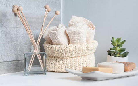 Hóa giải phong thủy: Phòng tắm nằm trúng vị trí đại kỵ, làm sao để tài lộc không "trôi tuột" đi mất?