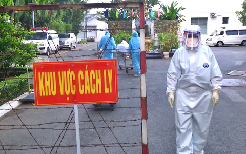 Lời hứa của nữ điều dưỡng tham gia điều trị COVID-19 không thể về nhìn mặt cha lần cuối