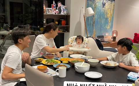 Khoảnh khắc gia đình 4 người đáng ngưỡng mộ của gia đình Cường Đô La - Đàm Thu Trang