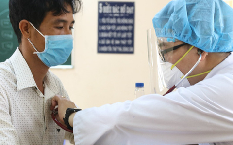 TP. Hồ Chí Minh phân 2 nhóm tiêm vaccine COVID-19 tại bệnh viện và các điểm cộng đồng trong đợt 5
