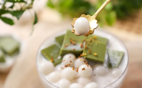 Ở nhà giãn cách tuần nào tôi cũng làm món chè vừa ngon vừa đẹp này vì cả nhà ai cũng thích