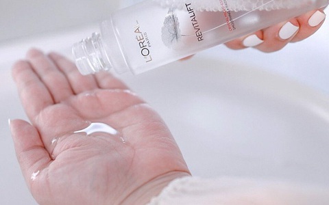 Không phải tự dưng lại được gọi là nước thần, ai từng dùng 4 em essence này đều xuýt xoa không ngừng về độ hiệu quả