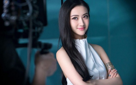 Nỗi đau buồn của người vợ làm tất cả vì gia đình, nhưng chồng cặp bồ, con thì hư