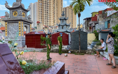 Bắt quả tang nhóm người rủ nhau vào... nghĩa trang để tập thể dục