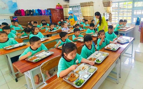 TPHCM yêu cầu trường học xây dựng chuyên mục cho phụ huynh, học sinh góp ý trên website