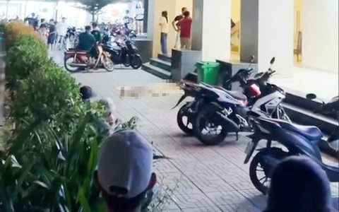 TPHCM: Phát hiện nữ sinh tử vong bất thường dưới chung cư
