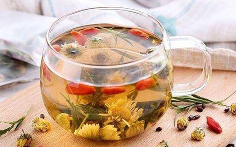 5 thức uống "giải độc" tử cung và giảm đau bụng kinh